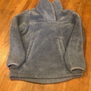 North Face Pull Over Size Small , blue